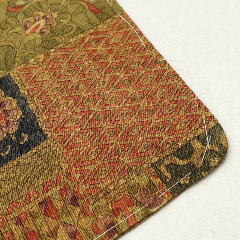 小紋 美品 縮緬 しつけ糸付き 正絹 幾何学柄・抽象柄 袷仕立て 黄・黄土色_画像14