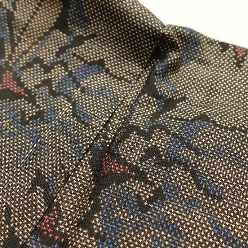 大島紬 美品 証紙なし 正絹 幾何学柄・抽象柄 袷仕立て 茶_画像21