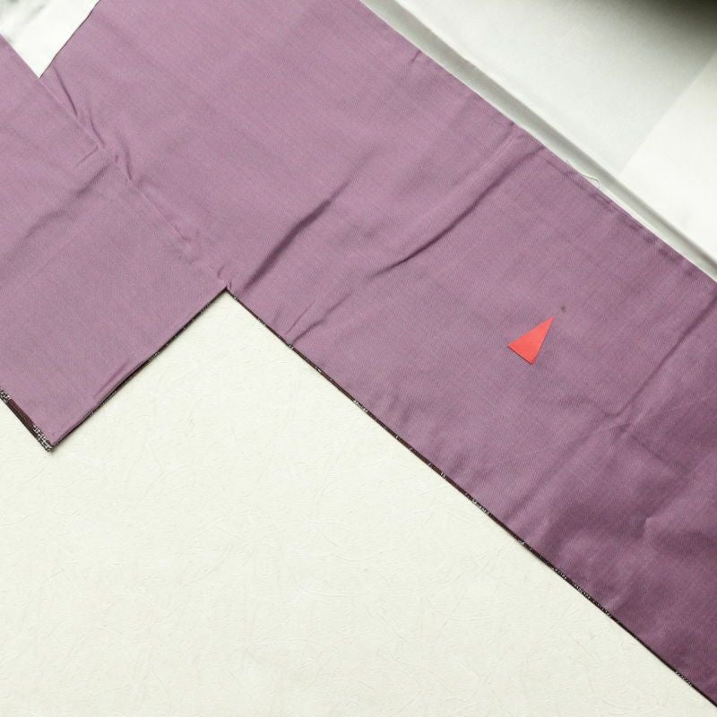 紬 良品 正絹 一部しつけ糸付き 幾何学柄・抽象柄 袷仕立て 小豆・エンジ_画像28