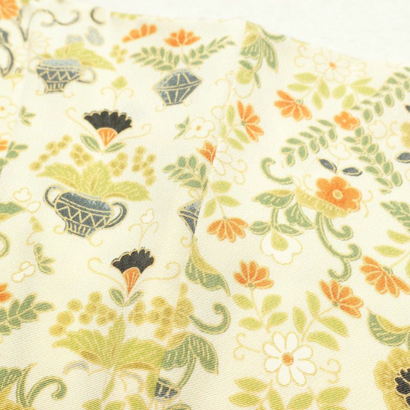 小紋  良品 しつけ糸付き 縮緬 総柄 正絹 花柄 袷仕立て クリーム_画像18