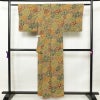 小紋 美品 縮緬 正絹 幾何学柄・抽象柄 袷仕立て 黄・黄土色_画像2
