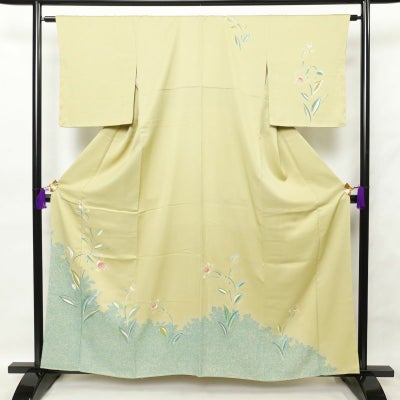 訪問着 しつけ糸付き 正絹 木の葉・植物柄 身丈158.5cm 裄丈64cm 袷仕立て 緑・うぐいす色