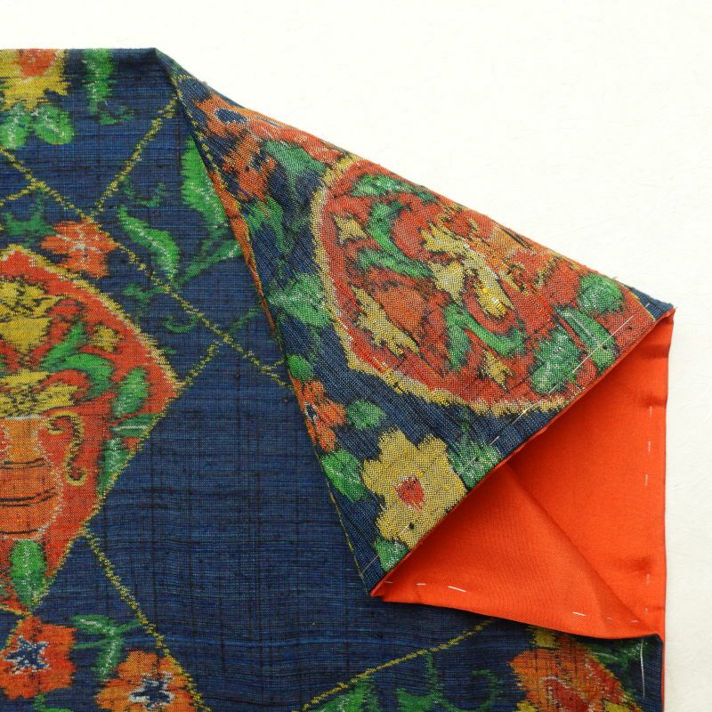 本真綿紬 紬 美品 証紙あり しつけ糸付き 正絹 幾何学柄・抽象柄 袷仕立て 青・紺_画像17