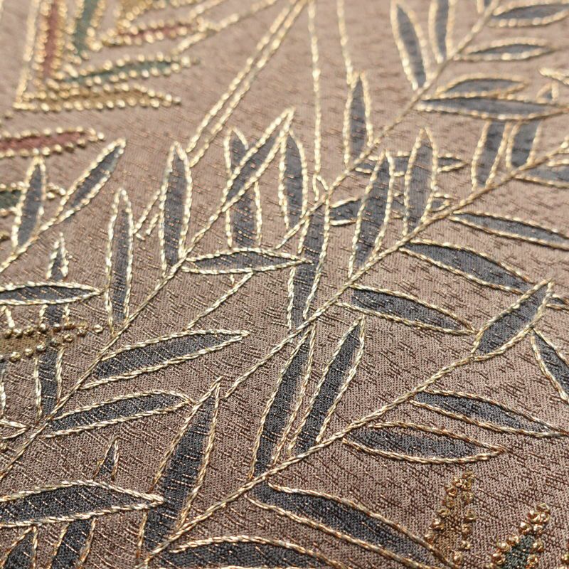 付け下げ 良品 スワトウ刺繍 一つ紋付き しつけ糸付き 正絹 木の葉・植物柄 袷仕立て 茶_画像9