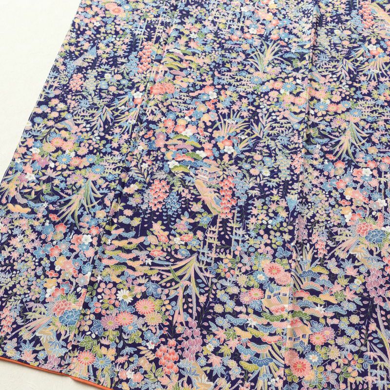 小紋  縮緬 しつけ糸付き 総柄 正絹 古典柄 袷仕立て 青・紺_画像4