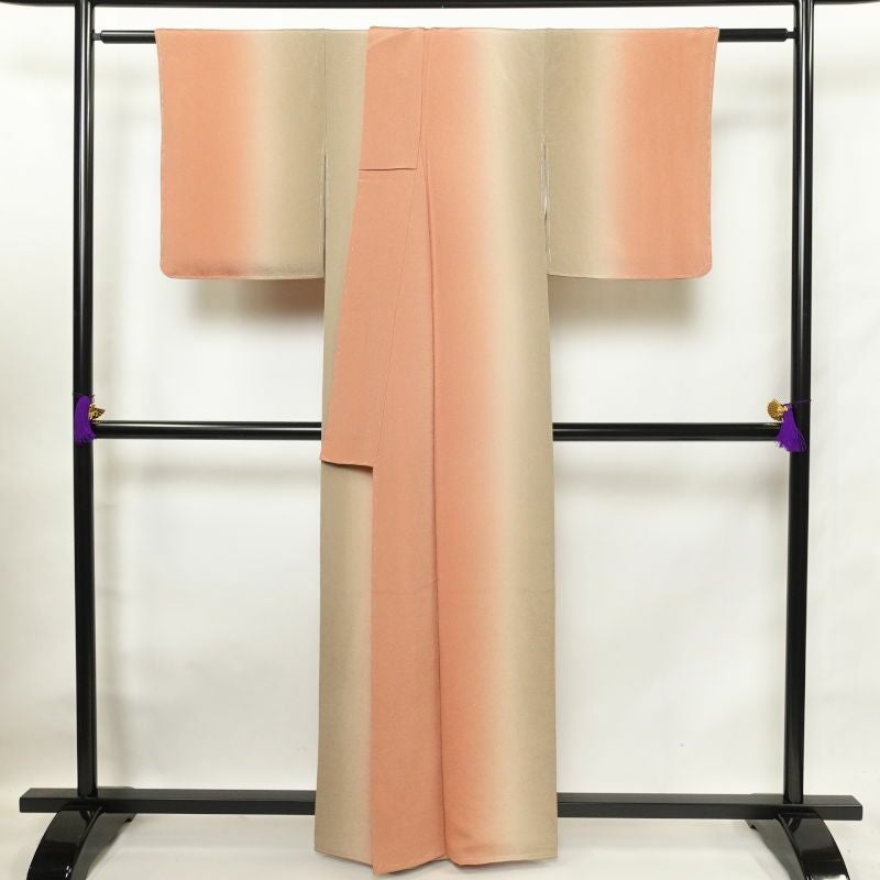 付け下げ 美品 しつけ糸付き 縮緬 正絹 その他の柄 袷仕立て 橙_画像2