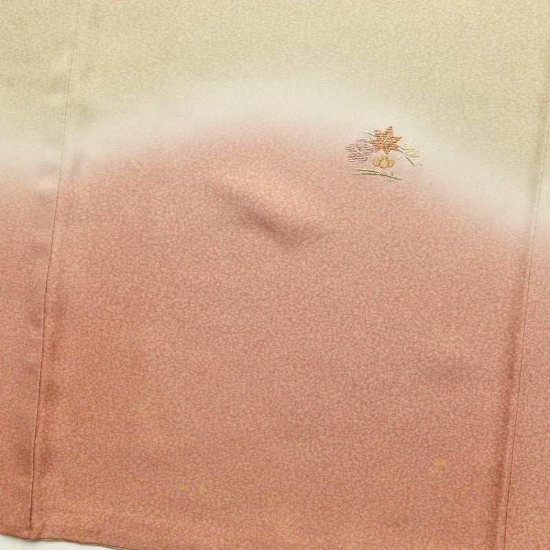 付け下げ 良品 天目染 共八掛 正絹 刺繍 金彩 花柄 袷仕立て 緑・うぐいす色_画像14