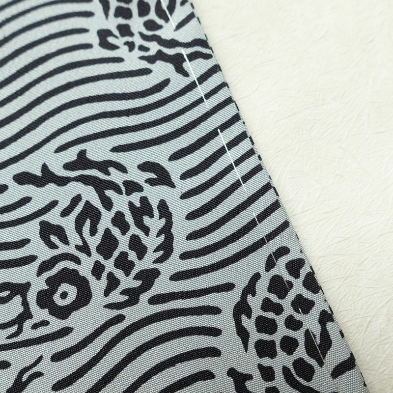 男性用 襦袢 良品 しつけ糸付き 正絹 身丈133cm 裄丈69.5cm 幾何学柄・抽象柄 袖無双・胴抜き グレー_画像16