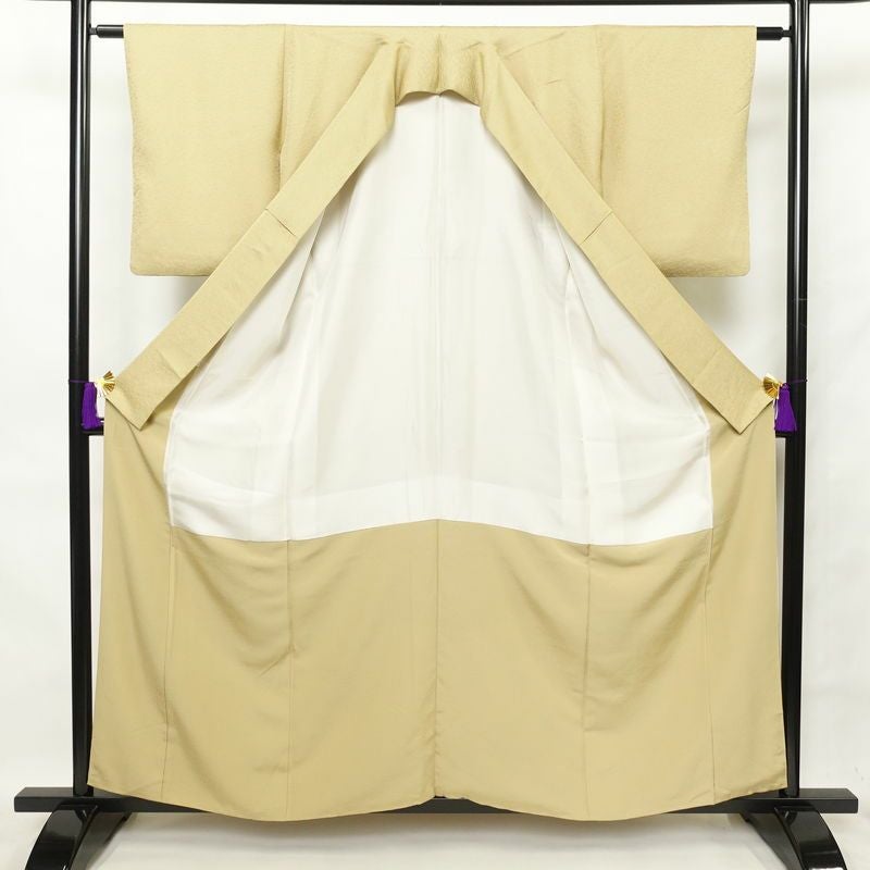 付け下げ 良品 正絹 刺繍 花柄 附下 身丈159cm 裄丈62.5cm 袷仕立て 黄・黄土色_画像3