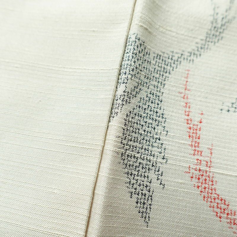 紬 良品 しつけ糸付き 小紋柄 正絹 人物・動物柄 身丈161cm 裄丈66cm 袷仕立て グレー_画像10