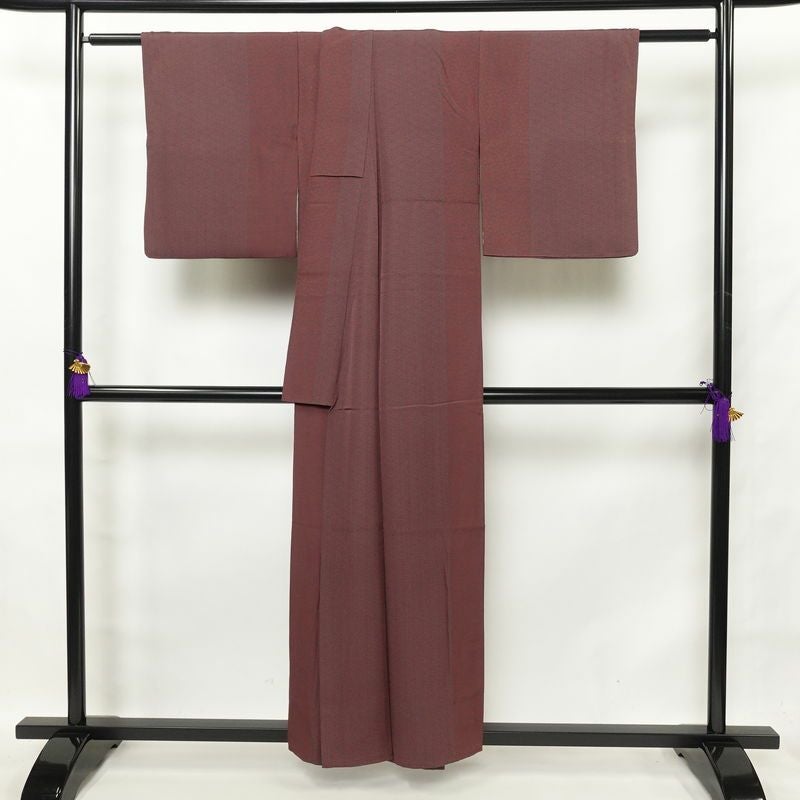 小紋 縮緬 正絹 着物 古典柄 麻の葉 身丈156cm 裄丈66cm 袷仕立て 紫・藤色_画像2