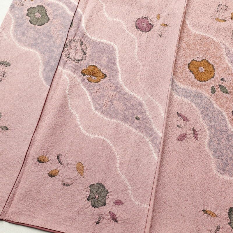 小紋 辻が花 良品 絞り 正絹 古典柄 身丈166cm 裄丈66.5cm 袷仕立て ピンク_画像4