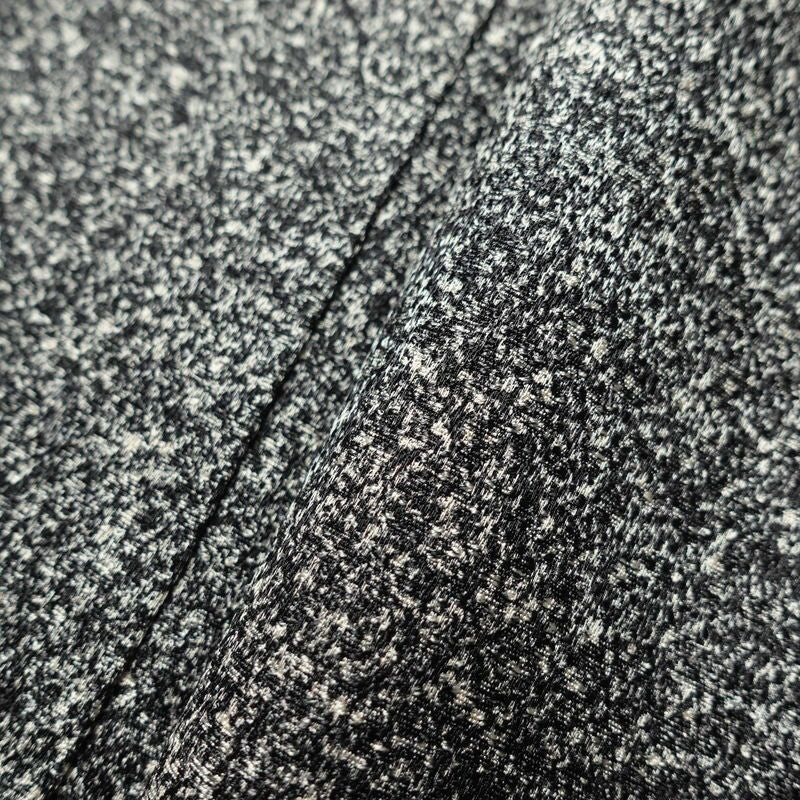 小紋 落款入り しつけ糸付き 縮緬 正絹 身丈167cm 裄丈63cm その他の柄 袷仕立て グレー_画像8