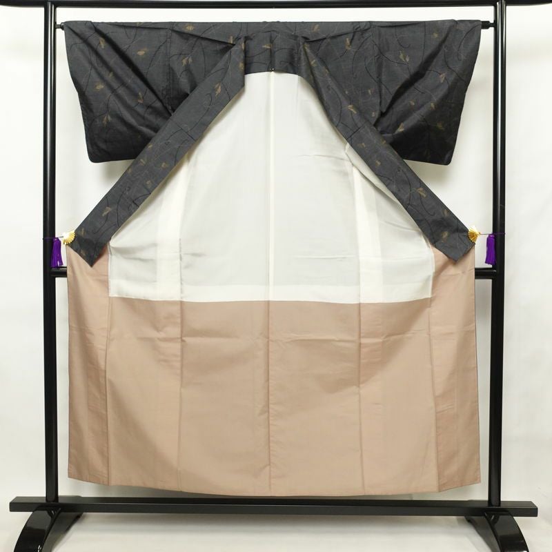 紬 正絹 木の葉・植物柄 紬着物 袷仕立て 身丈155cm 裄丈65cm 青・紺_画像3