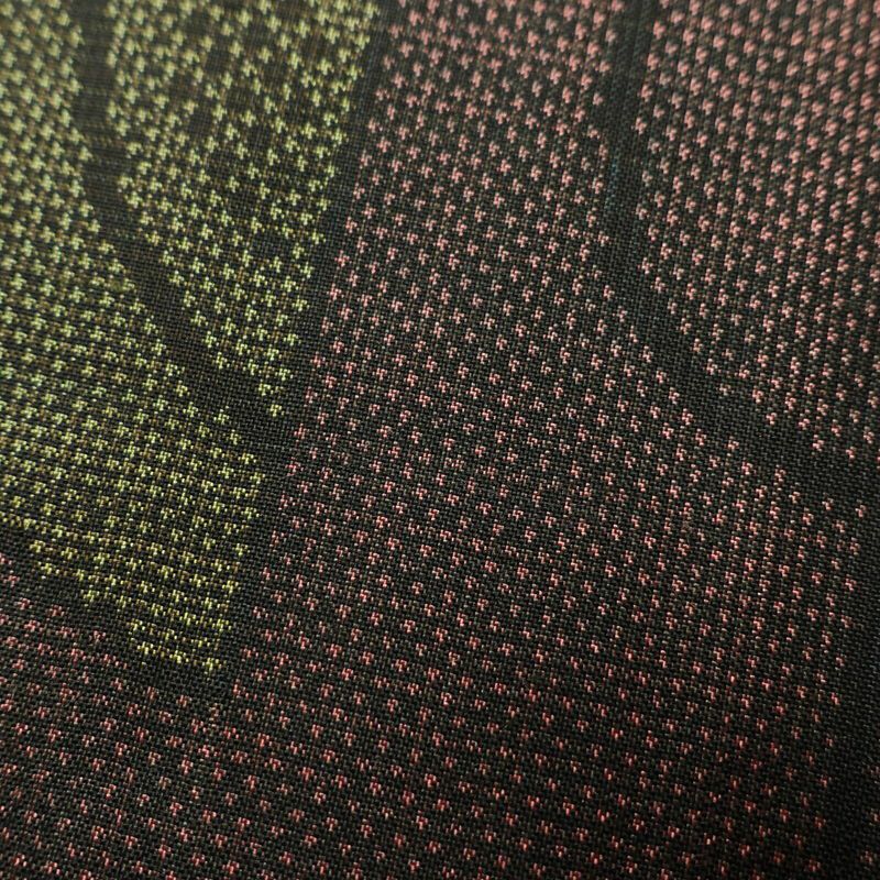 紬 良品 しつけ糸付き 正絹 幾何学柄・抽象柄 身丈156cm 裄丈63cm 袷仕立て 小豆・エンジ_画像9