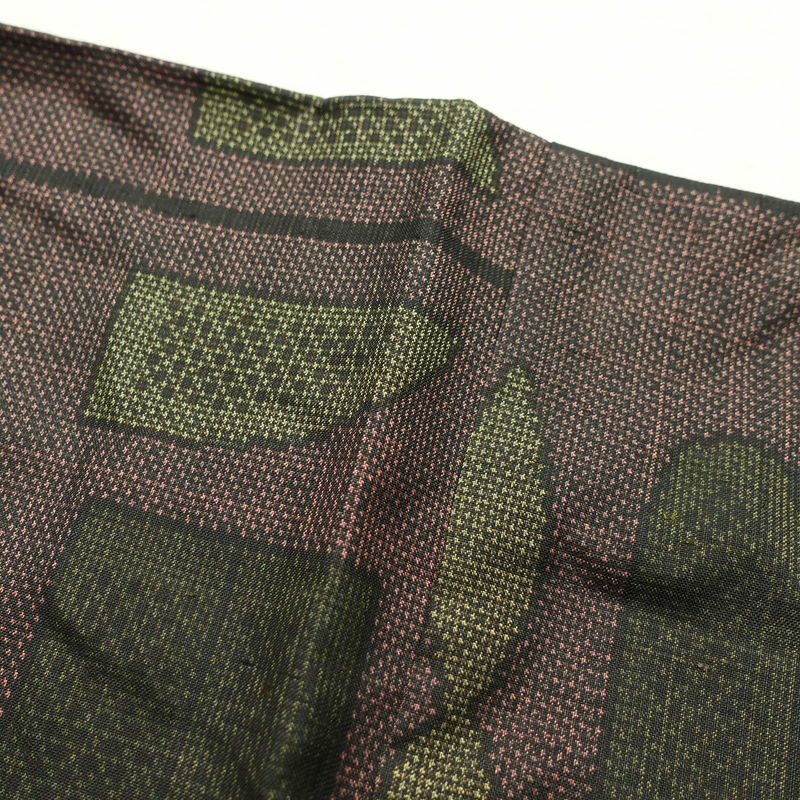 紬 良品 しつけ糸付き 正絹 幾何学柄・抽象柄 身丈156cm 裄丈63cm 袷仕立て 小豆・エンジ_画像21