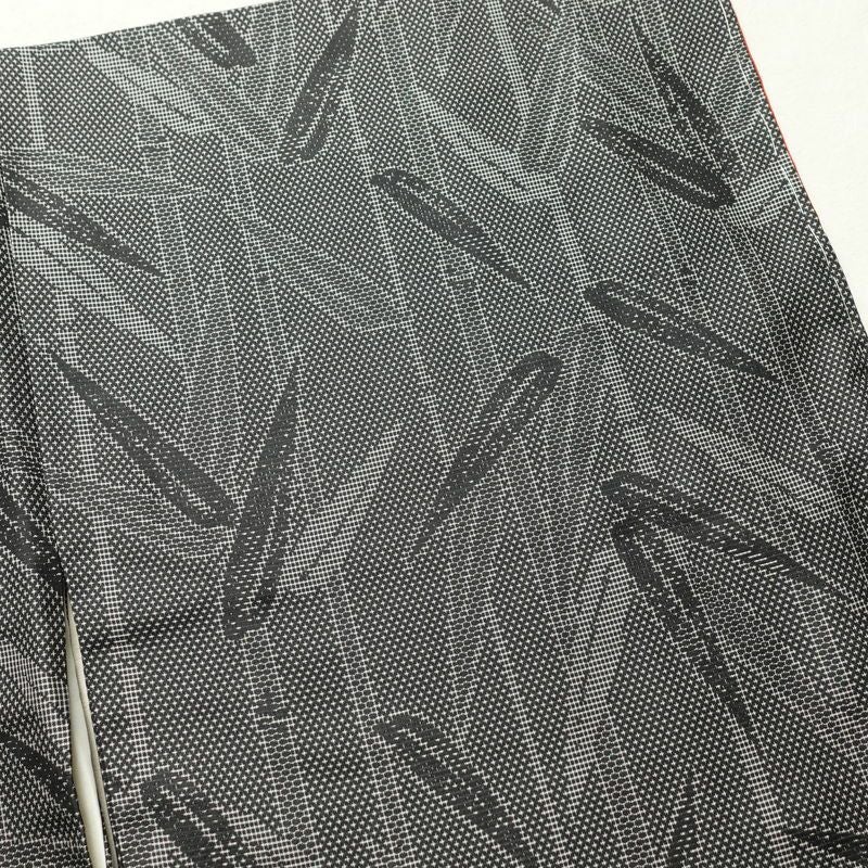 紬 美品 しつけ糸付き 正絹 木の葉・植物柄 身丈164.5cm 裄丈66.5cm 袷仕立て グレー_画像14