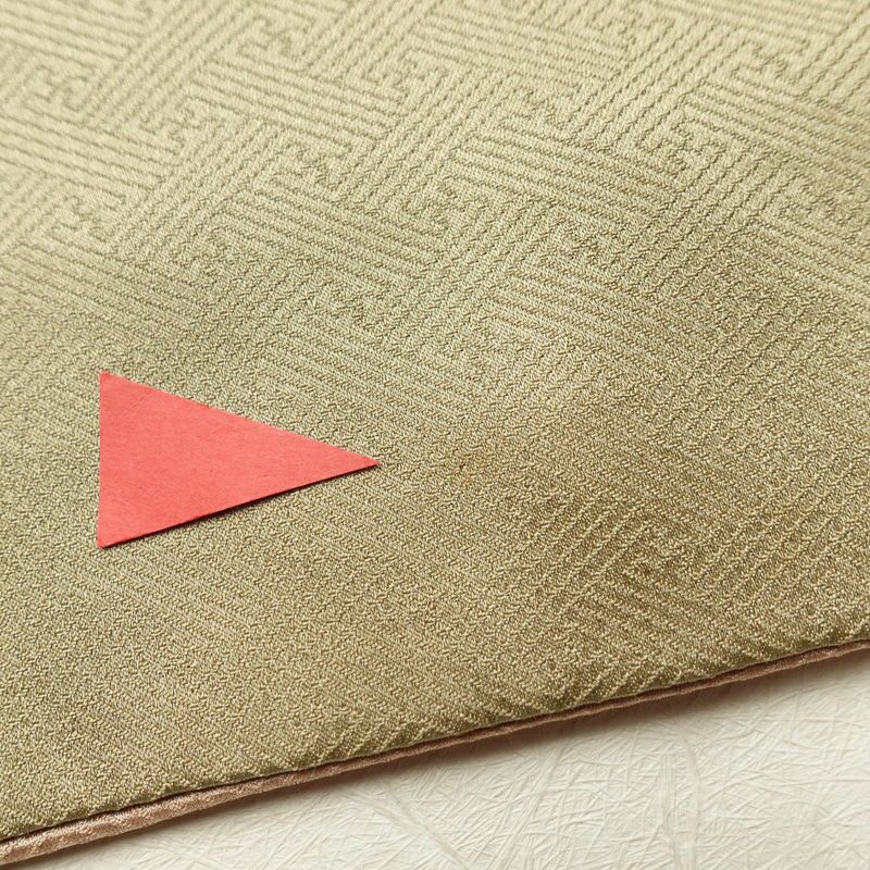 付下 刺繍 金彩 綸子 正絹 付け下げ 身丈158cm 裄丈63.5cm 古典柄 袷仕立て ベージュ_画像26