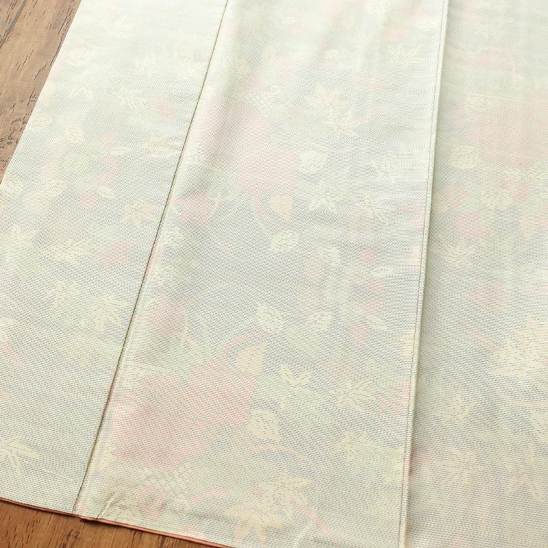 大島紬 良品 証紙あり しつけ糸付き 正絹 身丈161.5cm 裄丈65.5cm 木の葉・植物柄 袷仕立て クリーム_画像4