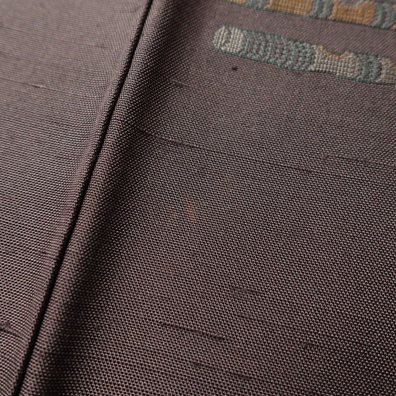 付け下げ 菱屋六右ヱ門 紬地 附下 正絹 古典柄 袷仕立て 紫・藤色_画像8