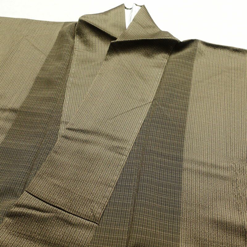 付け下げ 刺繍 正絹 木の葉・植物柄 袷仕立て 身丈153cm 裄丈65.5cm 金彩 緑・うぐいす色_画像16