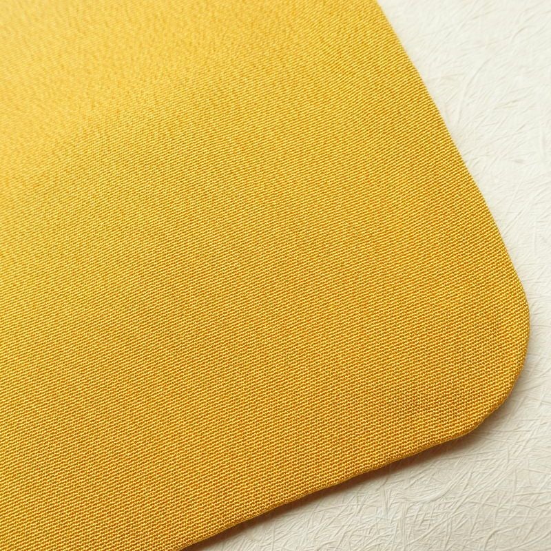 付け下げ 縮緬 一つ紋付き 正絹 木の葉・植物柄 袷仕立て 身丈156.5cm 裄丈67cm 松 箔 黄・黄土色_画像16