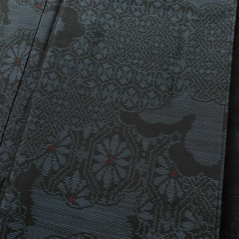 大島紬 本場大島 証紙あり 正絹 幾何学柄・抽象柄 袷仕立て 身丈158cm 裄丈63.5cm 着物 青・紺_画像6