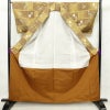 紬 良品 しつけ糸付き 正絹 古典柄 袷仕立て 身丈163cm 裄丈66.5cm 紬着物 黄・黄土色_画像3