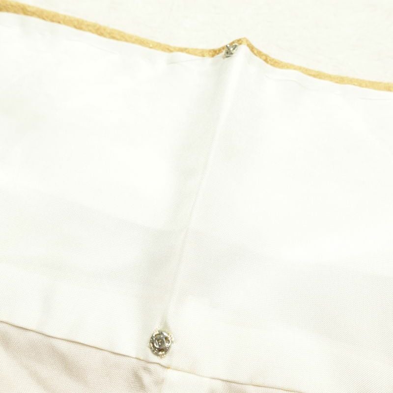 色無地 美品 しつけ糸付き 一つ紋付き 正絹 無地 袷仕立て 身丈156.5cm 裄丈66.5cm 着物 黄・黄土色_画像18