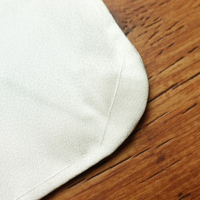 付け下げ 良品 手描き 李清 落款入り 正絹 花柄 袷仕立て 身丈167.5cm 裄丈67cm 附下 着物 青・紺_画像13