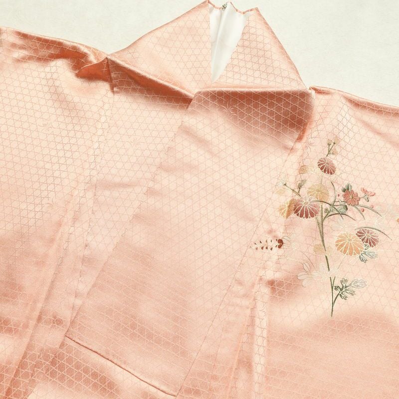 付け下げ 良品 しつけ糸付き 正絹 木の葉・植物柄 袷仕立て 身丈167.5cm 裄丈65.5cm 刺繍 金彩 附下 ピンク_画像16