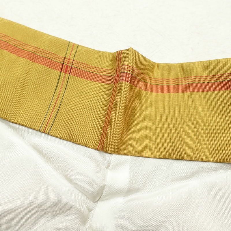 本場大島紬 良品 都喜ヱ門 証紙あり 車輪梅格子 正絹 チェック・格子柄 袷仕立て 身丈160cm 裄丈66.5cm 着物 黄・黄土色_画像17