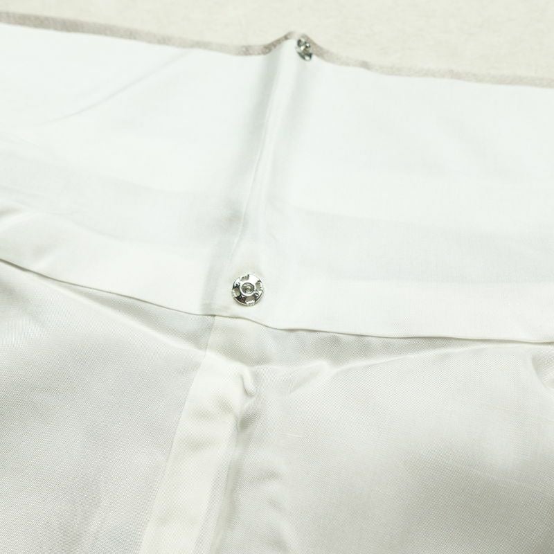 訪問着 良品 落款入り 一つ紋付き 正絹 綸子 風景柄 袷仕立て 身丈167.5cm 裄丈69.5cm 金彩 箔 紫・藤色_画像19