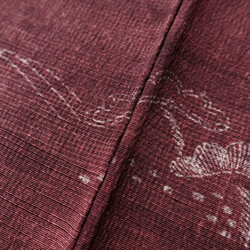 付け下げ 良品 紬縮緬 紬地 一つ紋付き 正絹 古典柄 袷仕立て 身丈160.5cm 裄丈67cm 刺繍 着物 小豆・エンジ_画像8