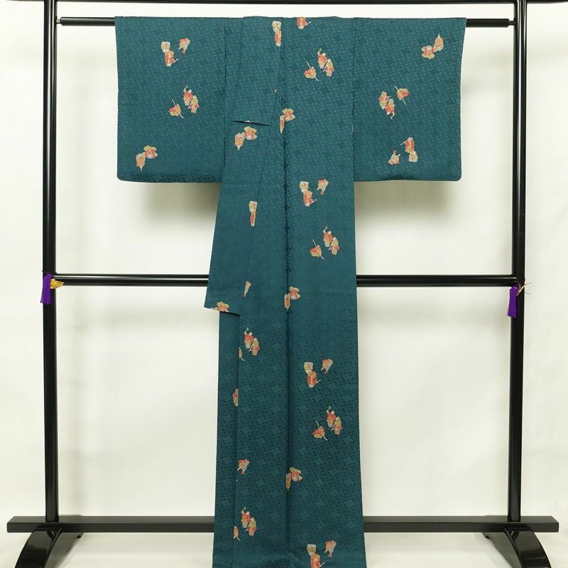 小紋 飛び柄 正絹 人物・動物柄 袷仕立て 身丈166cm 裄丈64cm 緑・うぐいす色_画像2