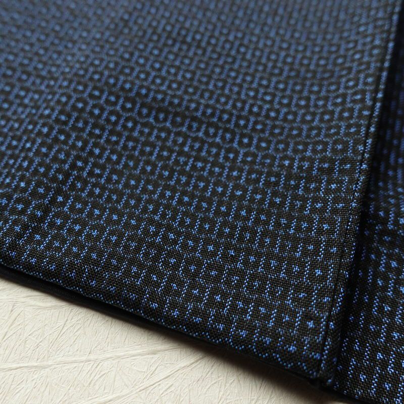 男性用 紬着物 アンサンブル 着物 羽織 2点セット セット品 正絹 亀甲柄 袷仕立て 身丈137cm 裄丈69cm 青・紺_画像9