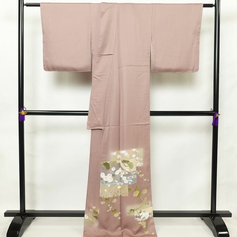 色留袖 金駒刺繍 正絹 木の葉・植物柄 袷仕立て 身丈171.5cm 裄丈70cm 箔 一部しつけ糸付き 着物 小豆・エンジ_画像2