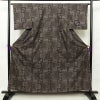 紬 良品 正絹 幾何学柄・抽象柄 袷仕立て 身丈159.5cm 裄丈64.5cm 紬着物 茶_画像1