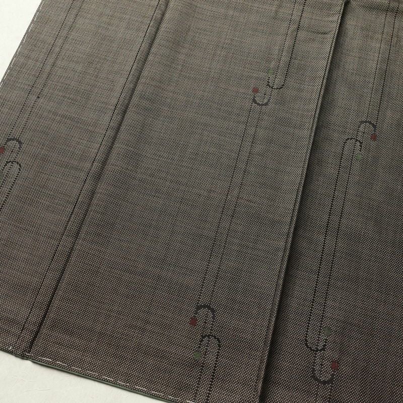 紬 良品 しつけ糸付き 正絹 幾何学柄・抽象柄 袷仕立て 身丈161.5cm 裄丈65.5cm 紬着物 茶_画像4