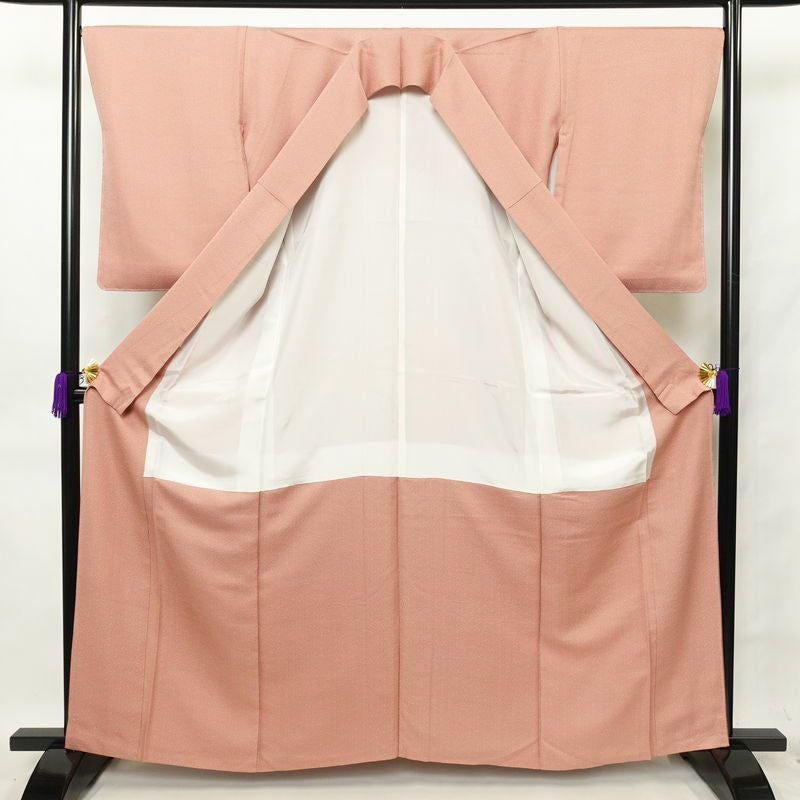 色留袖 良品 蘇州刺繍 一つ紋付き 正絹 古典柄 袷仕立て 身丈162.5cm 裄丈68.5cm 一部しつけ糸付き 着物 ピンク_画像3