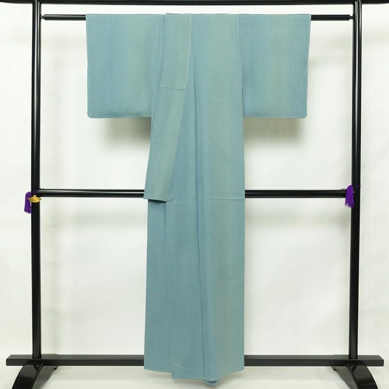 小紋 美品 落款入り 野木章 夢浪漫 しつけ糸付き 縮緬 正絹 流水・波柄 袷仕立て 身丈155cm 裄丈62.5cm 共八掛 ぼかし 緑・うぐいす色_画像2