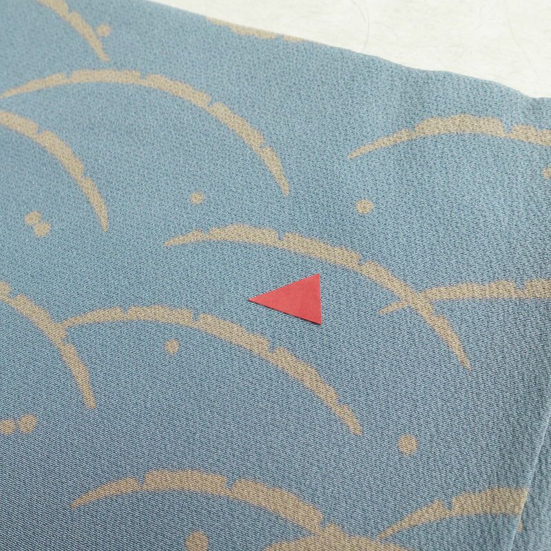 付け下げ 縮緬 正絹 古典柄 袷仕立て 身丈155.5cm 裄丈65cm 金彩 附下げ 露芝 扇面 青・紺_画像15