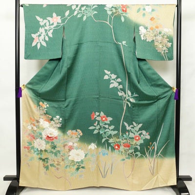 訪問着 良品 正絹 花柄 袷仕立て 身丈165cm 裄丈66.5cm 箔 刺繍 共八掛 金彩 緑・うぐいす色