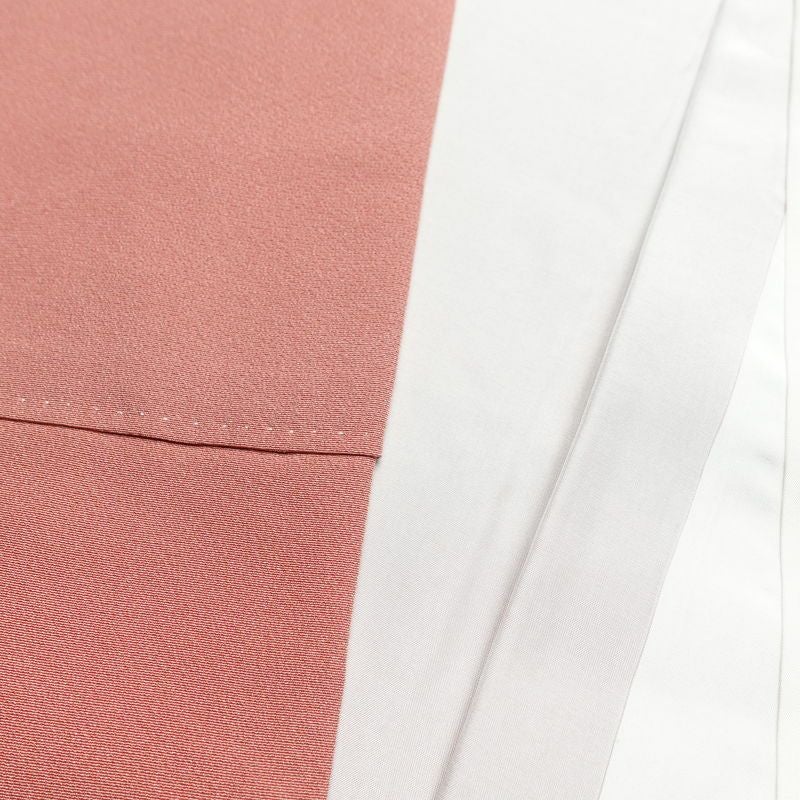 色無地 良品 縮緬 一つ紋付き 正絹 無地 袷仕立て 身丈157cm 裄丈66cm 一部しつけ糸付き 着物 ピンク_画像14