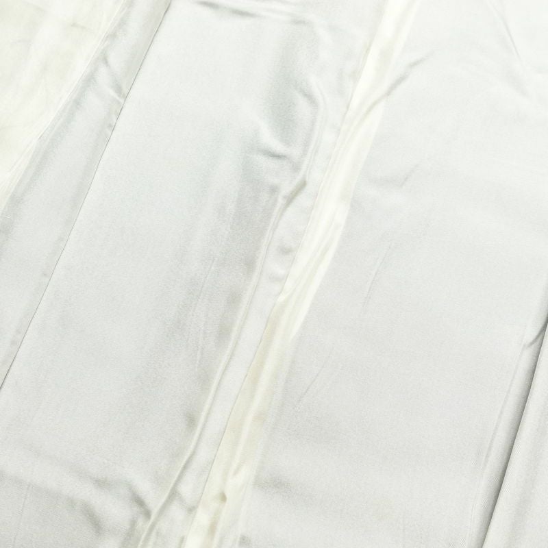 付け下げ しつけ糸付き 正絹 花柄 袷仕立て 身丈158.5cm 裄丈66cm 附下 着物 紫・藤色_画像17