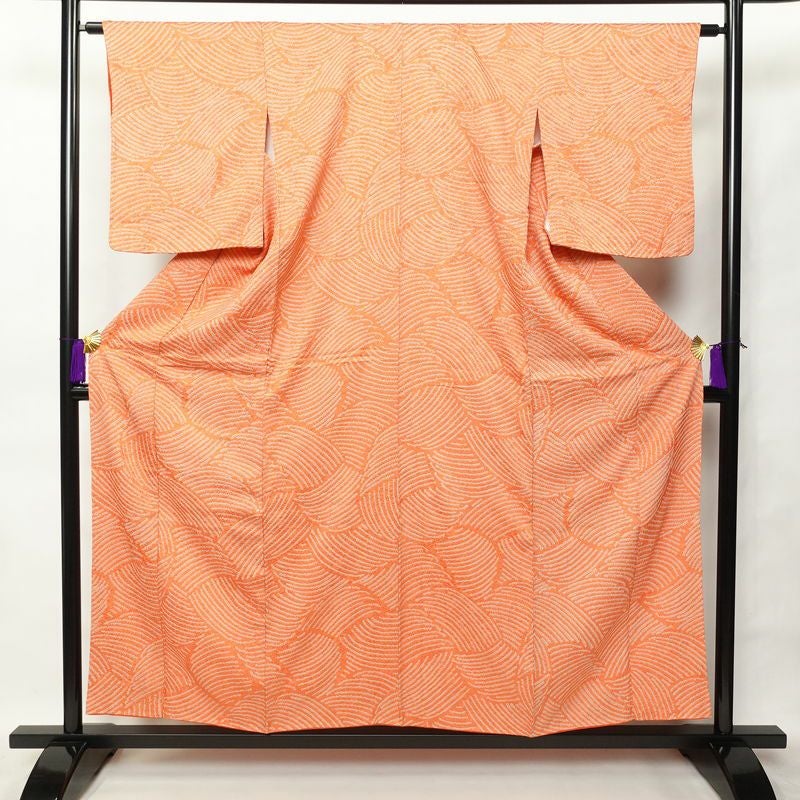 小紋/美品/正絹/クリーム/花柄/袷/仕立上がり/適応身長145～152㎝/7968 小紋 絞り 正絹 花柄 袷仕立て 身丈154cm 裄丈65cm 一部しつけ糸付き