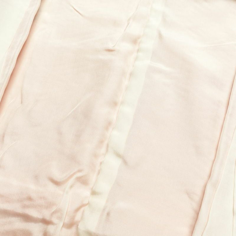 振袖 良品 金駒刺繍 綸子 正絹 古典柄 袷仕立て 身丈158.5cm 裄丈63.5cm 金彩 成人式 着物 橙_画像17