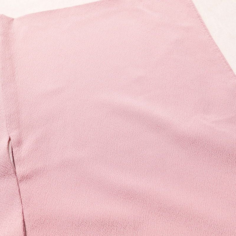 付け下げ 良品 スワトウ刺繍 縮緬 一つ紋付き 正絹 幾何学柄・抽象柄 袷仕立て 身丈164.5cm 裄丈67cm 一部しつけ糸付き 附下 着物 ピンク_画像13