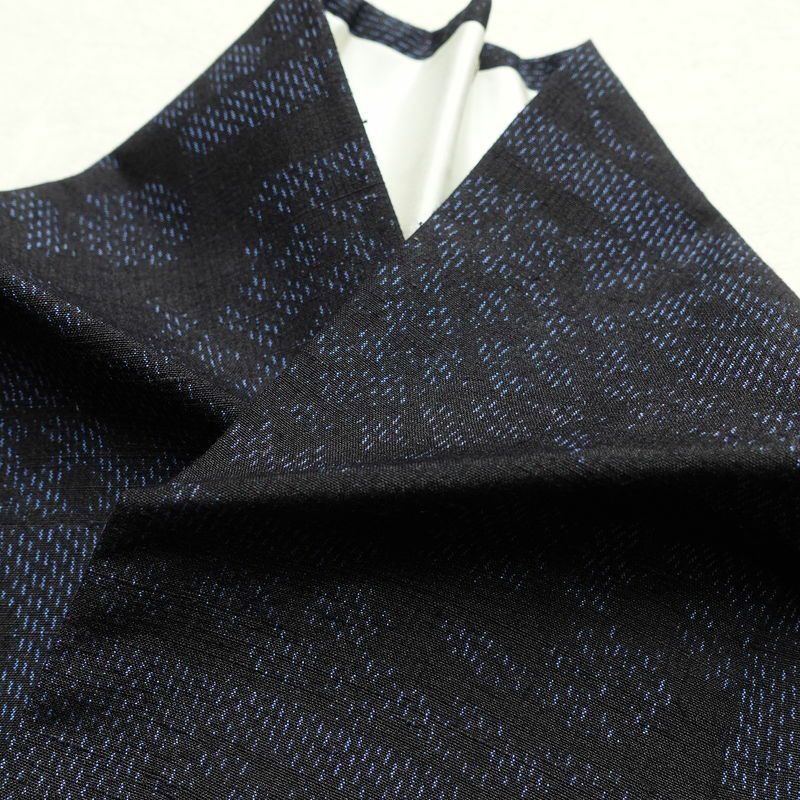 紬 良品 正絹 古典柄 袷仕立て 身丈168cm 裄丈67.5cm 一部しつけ糸付き 紬着物 青・紺_画像15