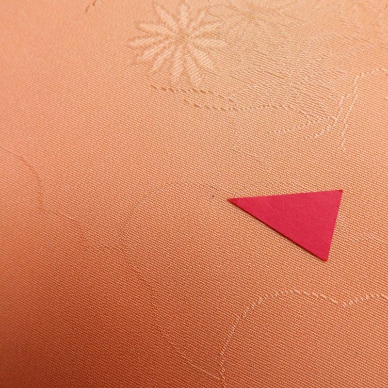 色無地 一つ紋付き 正絹 古典柄 袷仕立て 身丈158.5cm 裄丈65cm 一部しつけ糸付き ぼかし 橙_画像16